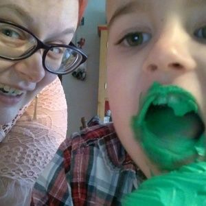 Meet your Posher, Nicole